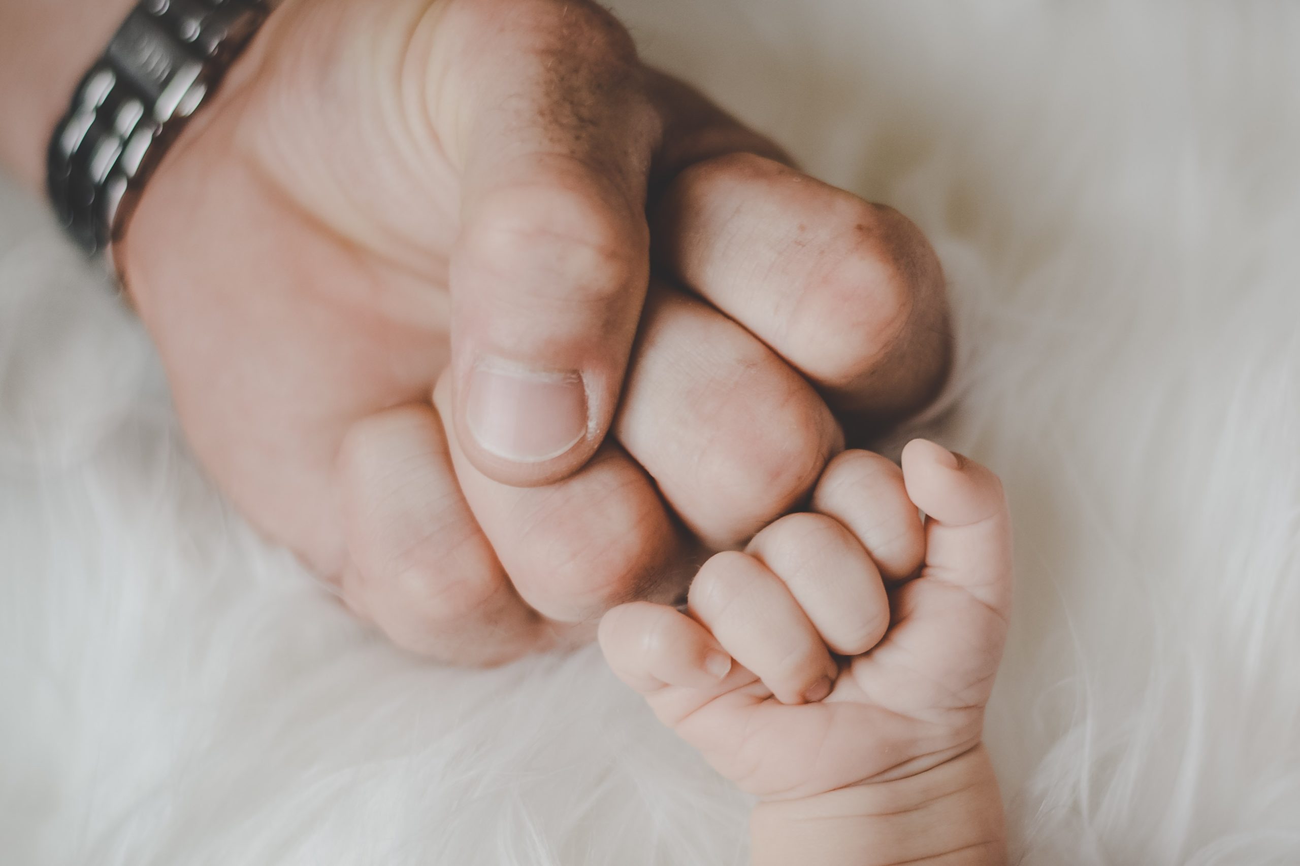 Fathers’ Postnatal Hormone Levels Predict Later Caregiving, Study Shows