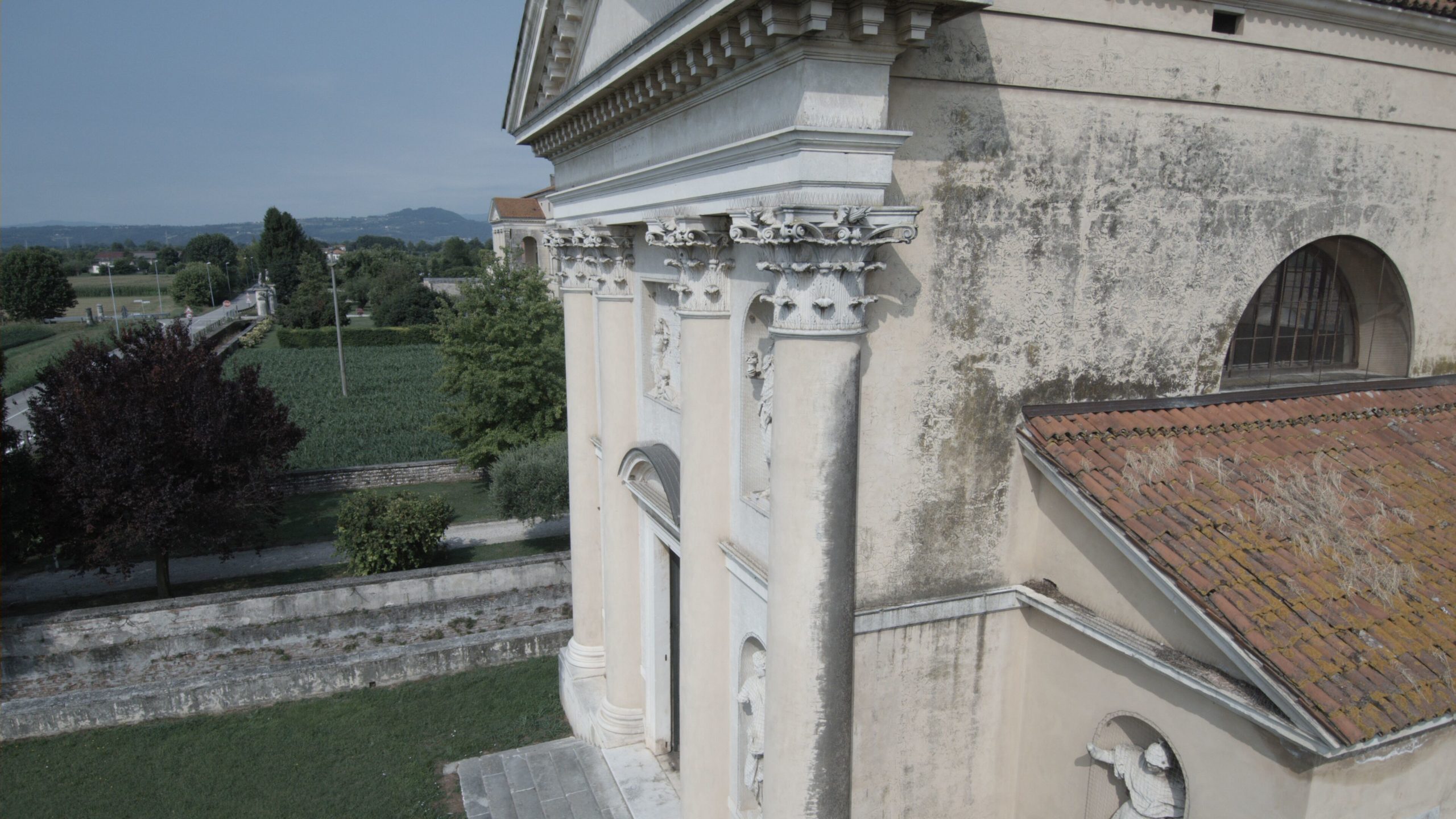 A Future for the Past: Notre Dame Researchers help Italian church communities address seismic risks