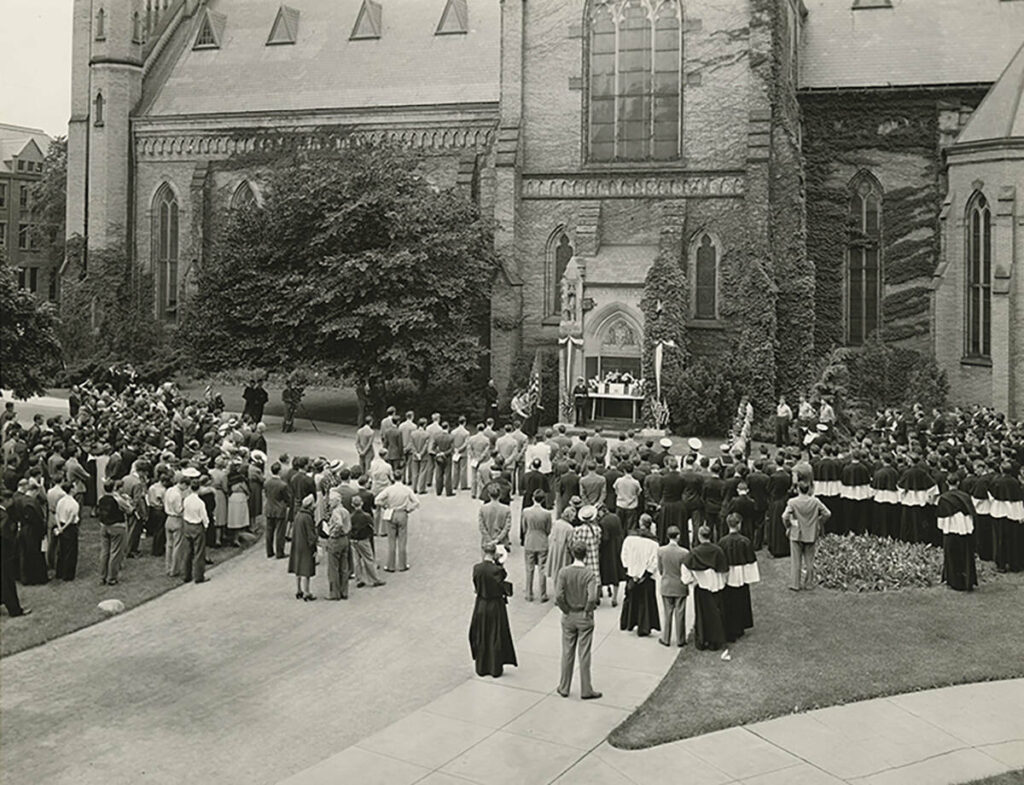 Memorial Day Mass held outside of the Basilica of the Sacred Heart's World War I Memorial Door, view from above, May 30, 1941.